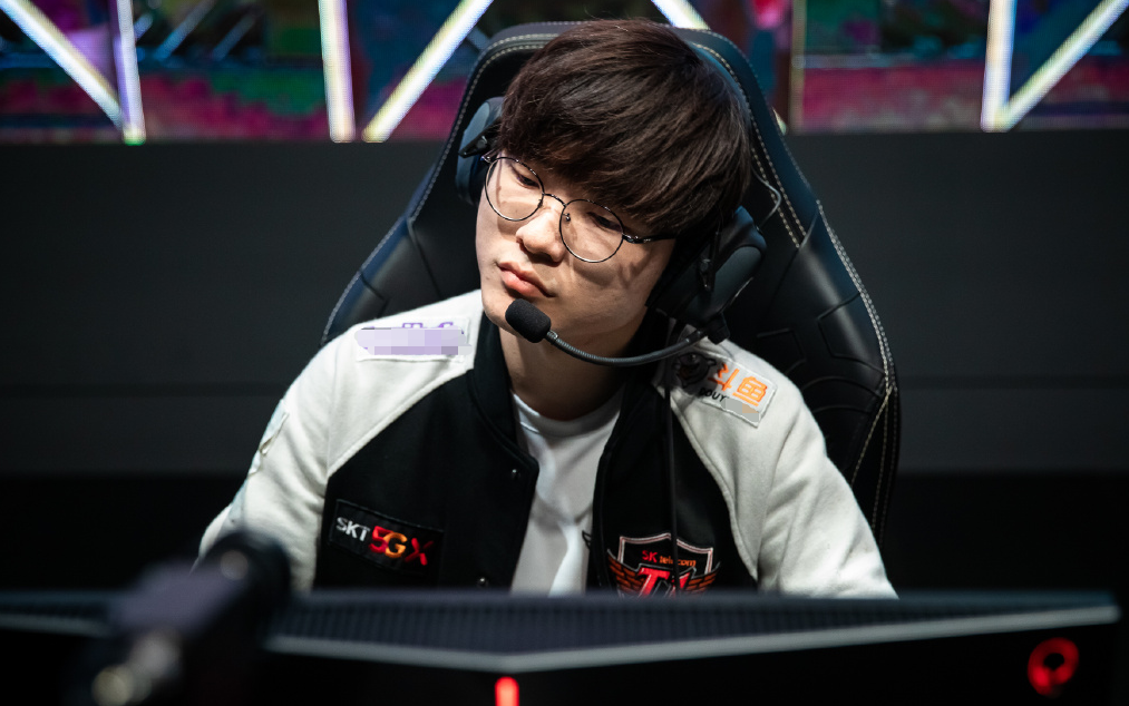 Faker与90激战快船分钟,最后时刻胜出胜负难料!,凯恩焦点对战赛场气氛高涨(快船vs凯尔特人全场录像回放)-爱游戏APP