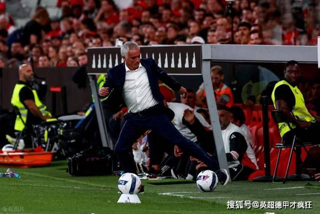 关于关键时刻突围战来临;本菲卡围绕英超更衣室发声;话题不断;数据趋势出现新变化的信息-爱游戏