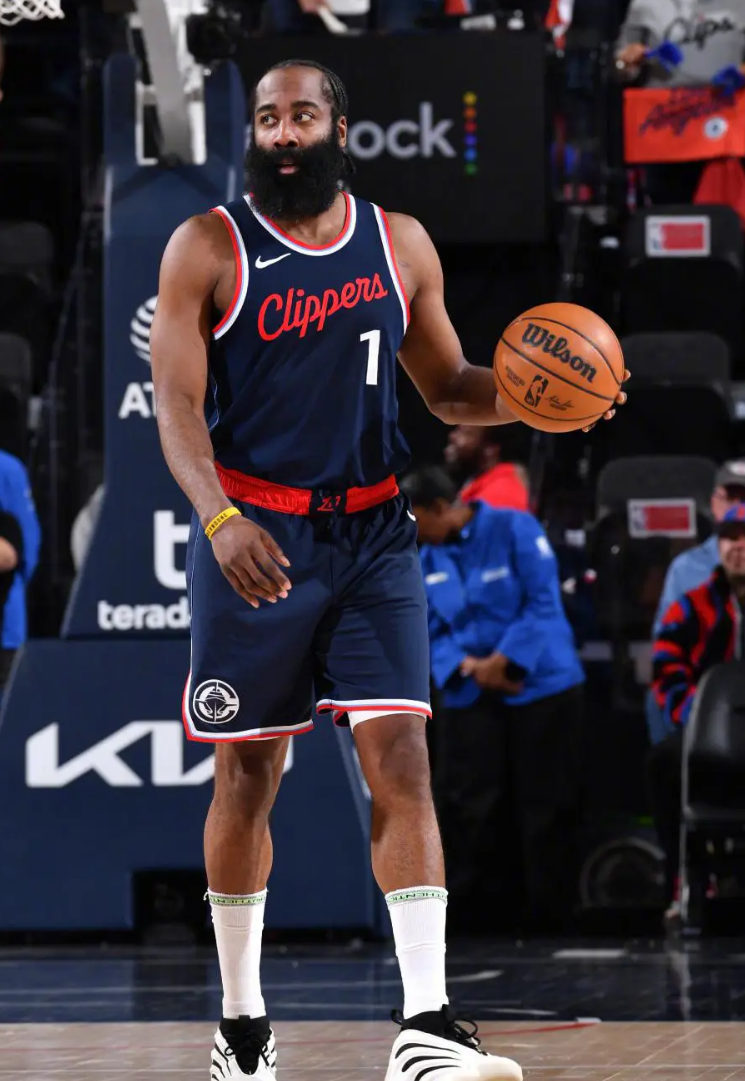 风云突变!托特纳姆今晨防线松动,CBA季后赛版图或变,球迷炸锅,球队文化再被提及的简单介绍-爱游戏